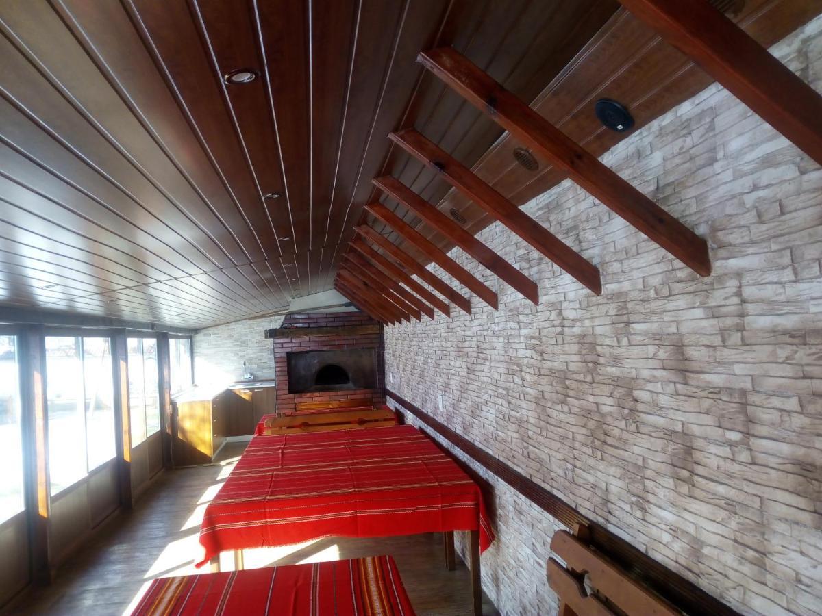 Bolyarski Stan Guest House Weliki Preslaw Exterior foto