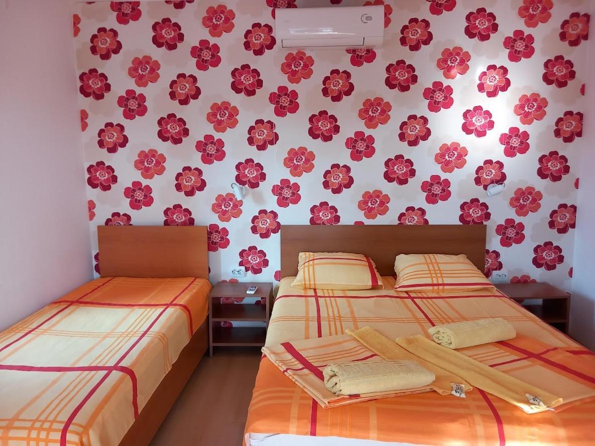 Bolyarski Stan Guest House Weliki Preslaw Exterior foto